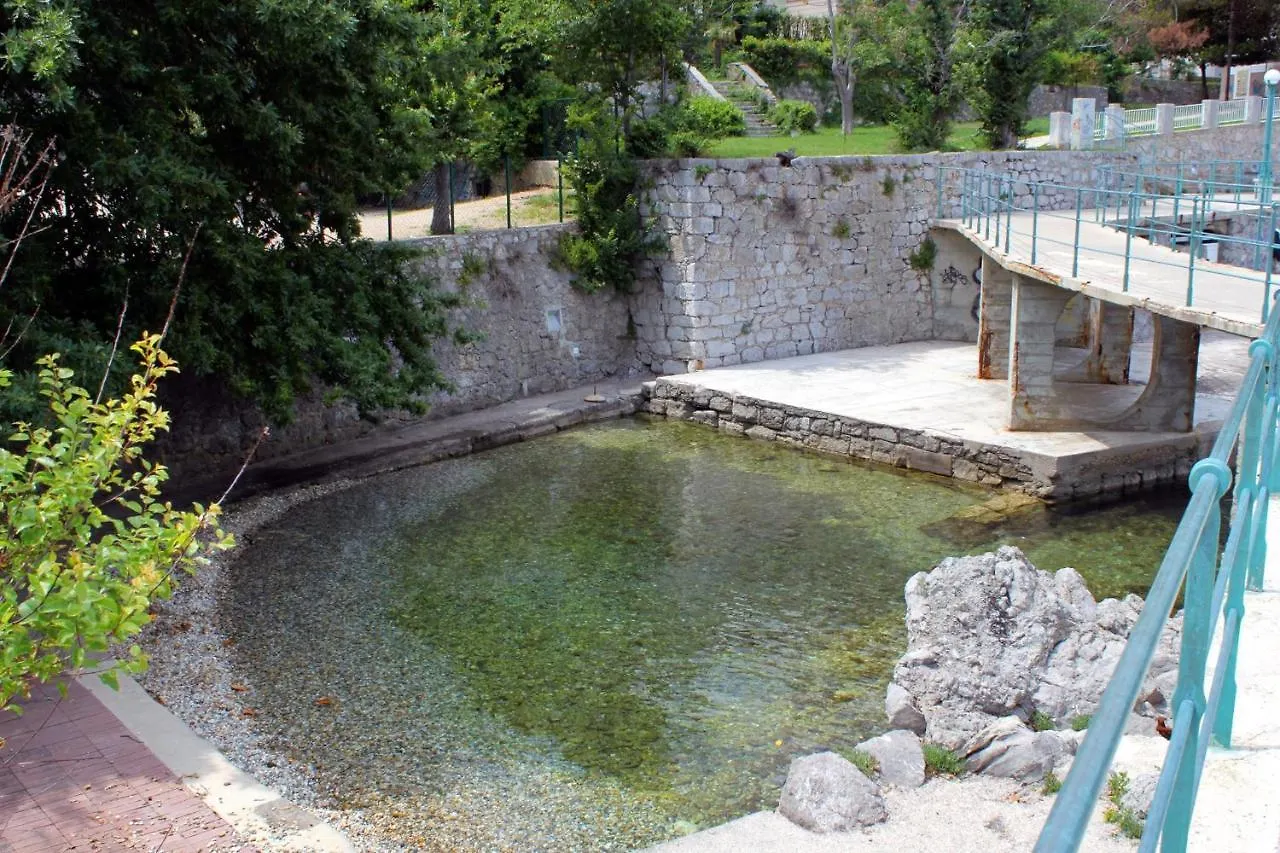 Apartments With Wifi Lovran, Opatija - 7886 0*, لوفغان كرواتيا